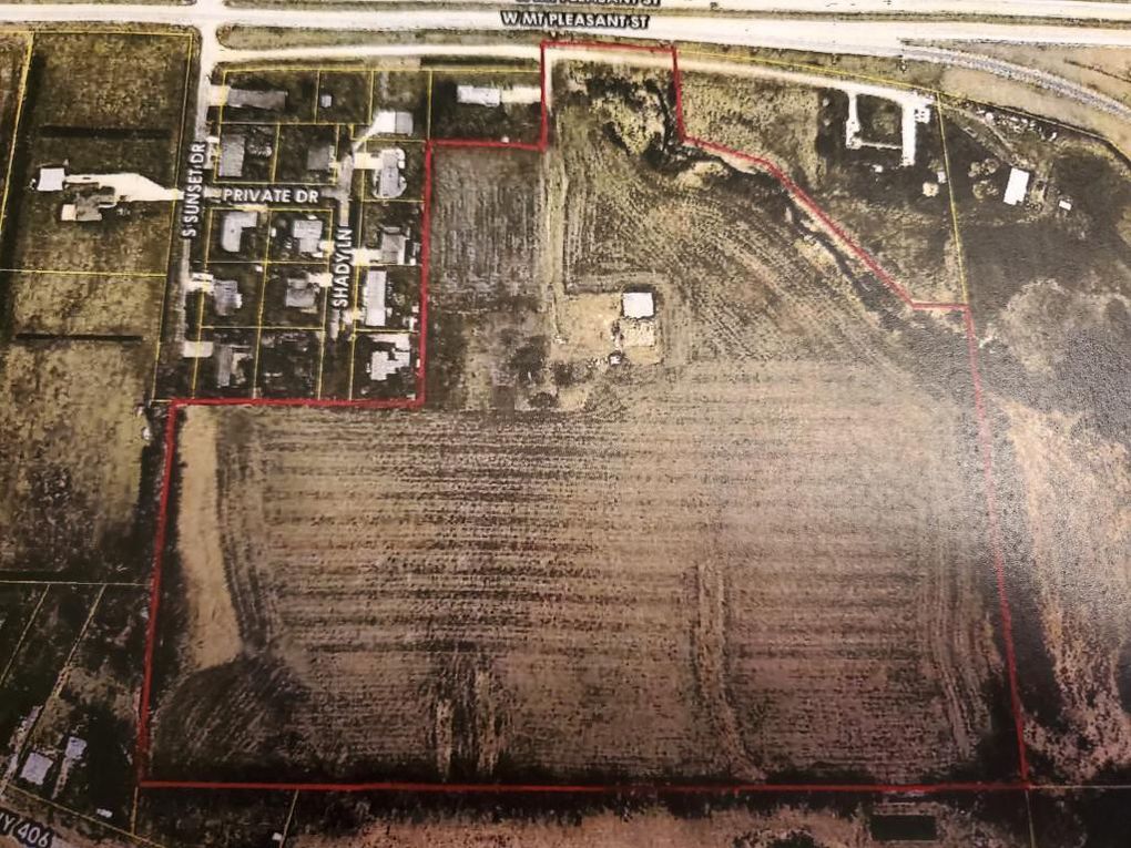 New Listings RE/MAX Real Estate Specialists, Inc. Burlington, IA